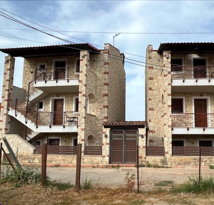 Stone House In Afytos Leilighet Eksteriør bilde