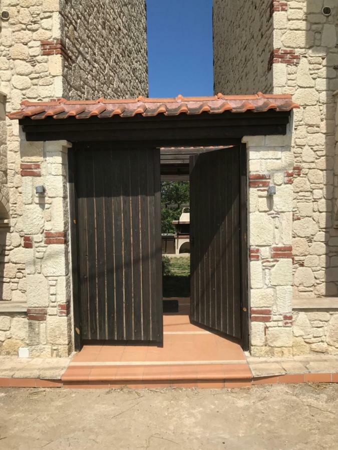 Stone House In Afytos Leilighet Eksteriør bilde